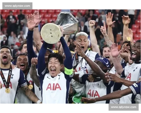 热刺纽卡首尔季前赛燃爆 2NE1 中场热舞掀怀旧风暴